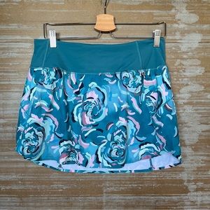 Athleta Run With It 14” Skort Rose Floral Golf Tennis Stretch Womens M